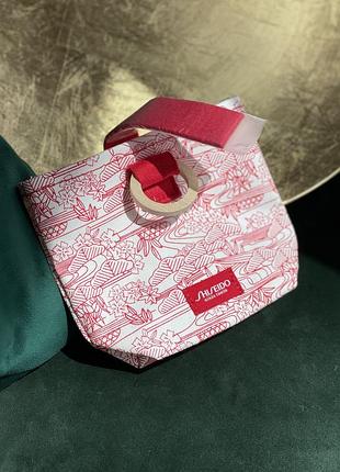 Мини сумочка несессер от бренда shiseido