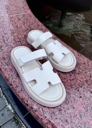 Кожаные трендовые шлепанцы