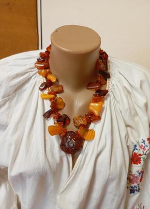Намисто старовинне з бурштину