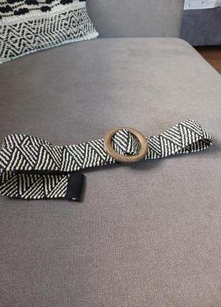 Пояс ремінь еластичний плетений жіночий білий з чорним  zara