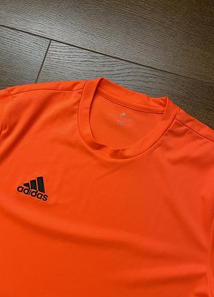 Сортивная футболка adidas оригинал | мужская одежда