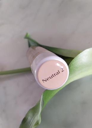 Shiseido future solution lx total radiance foundation тональний засіб з ефектом сяяння2 фото