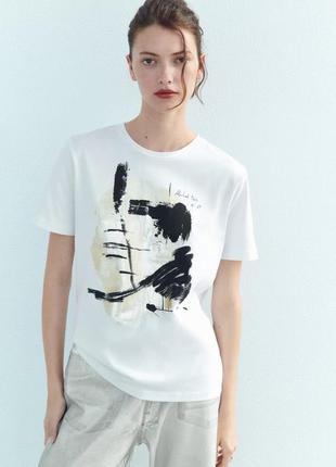 Футболка с блестящим принтом zara