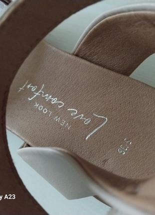 Босоніжки жіночі6 фото