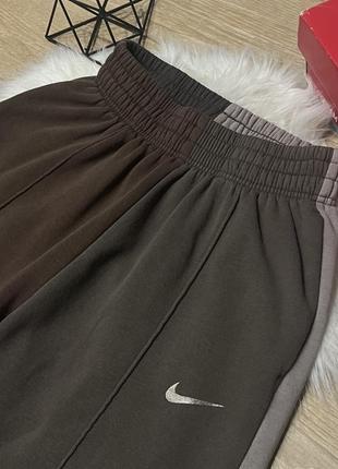 Жіночі спортивні штани nike s/m оригінал3 фото