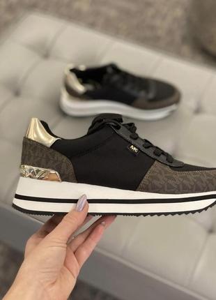 Женские черные кроссовки оригинал 38 размер michael kors guess zara massimo dutti klein armani