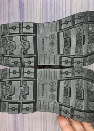 Ботинки с укрепленным носком redwood