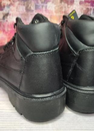 Ботинки с укрепленным носком redwood