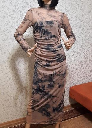 Сукня zara р. м сітка по фігурі