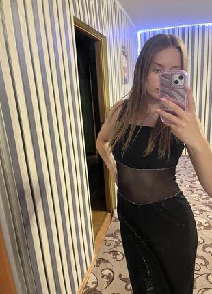 Вечернее платье