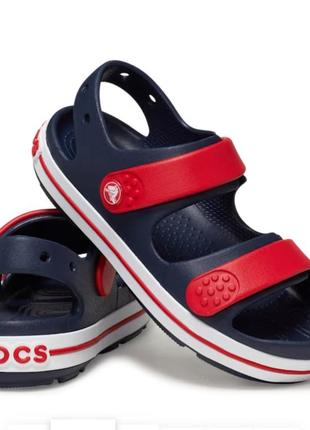 Босоножки crocs