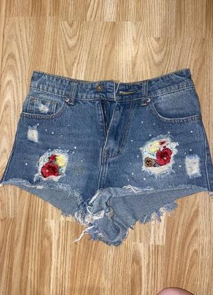Шорти