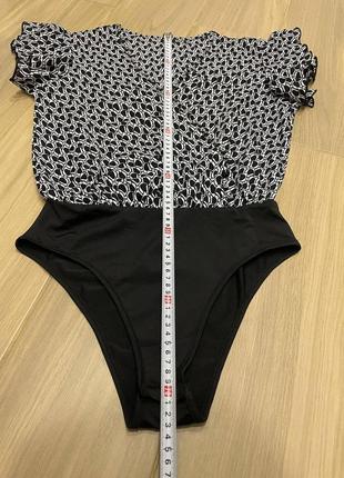 Акция 🎁 новый стильный боди shein с абстрактным принтом h&amp;m asos6 фото