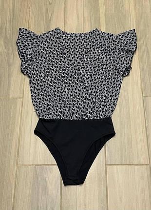 Акция 🎁 новый стильный боди shein с абстрактным принтом h&amp;m asos2 фото