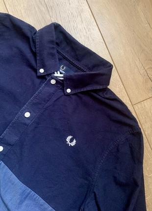 Кофта поло сорочка джинс fred perry chambray color block shirt navy. l3 фото