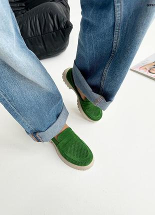 Женские лоферы из натуральной замши