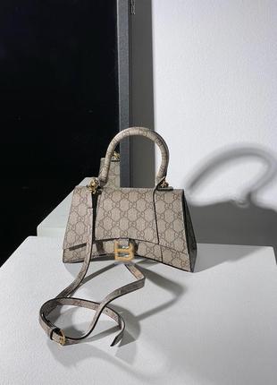 Gucci x balenciaga hourglass hacker aria supreme4 фото