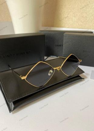 Окуляри в стилі yves saint laurent