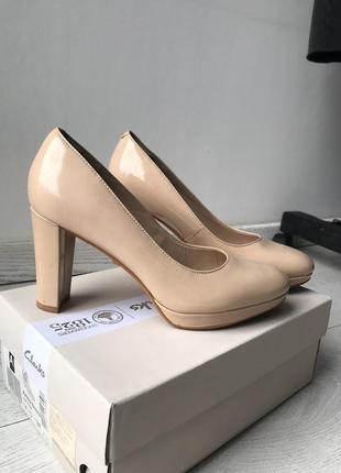 Clarks kendra sienna туфли