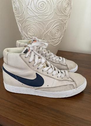 Кросівки nike blazer mid high, 38,5 розмір1 фото