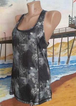 Жіноча спортивна майка