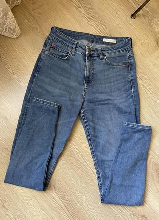 Джинси skinny
