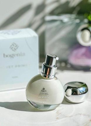 Матирующая база под макияж velvet matting primer bogenia