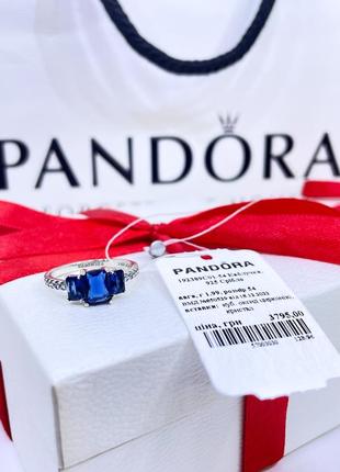 Серебряное кольцо кольца пандора pandora 192389c01 три синие прямоугольники синий кристалл камни серебро проба s925 ale новое с биркой и пломбой