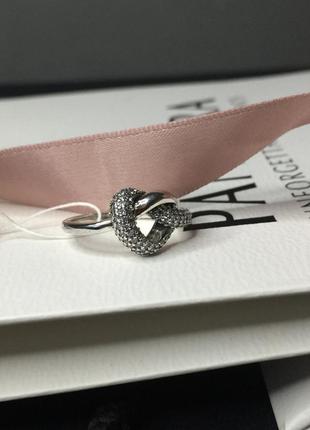 Серебряное кольцо кольца пандора pandora 198086cz узы любви камни камешки сердце узел серебро проба s925 ale новое с биркой и пломбой