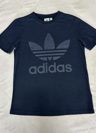 Футблка adidas1 фото