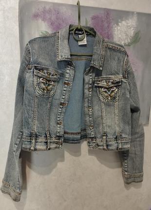 Джинсова курточка