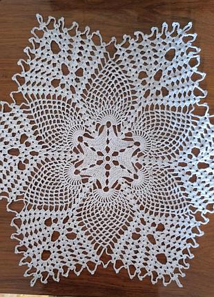 Салфетка ручной работы