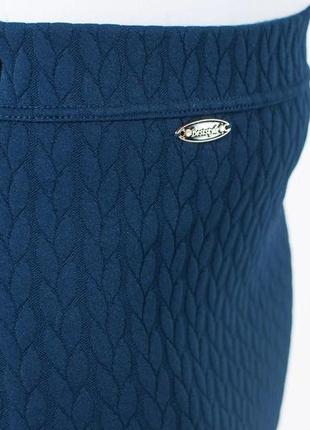 Классическая  юбка-карандаш "рейчел", ткань трикотаж косичка, размеры 44,46,48, 50,52 синяя4 фото