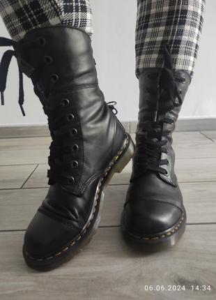 Dr.martens высокие ботинки