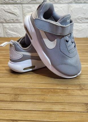 Кроссовки nike