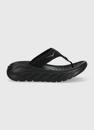 Urbanshop в'єтнамки hoka ora recovery flip жіночі колір чорний на платформі 1117910-bdggr розмір: 36, 37 1/3,