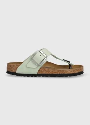 Alloriginal birkenstock gizeh big buckle колір зелений на плоскому ходу 1024046 розмір: 36, 37, 38, 39, 40, 41