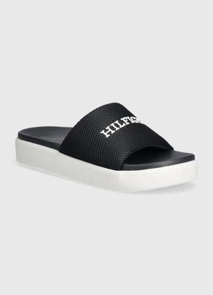 Alloriginal com ua шльопанці tommy hilfiger platform mesh pool slide жіночі колір синій на платформі