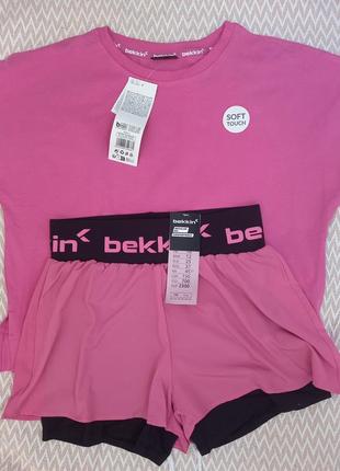 Костюм для спорта или прогулок на подростка или xs