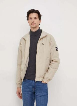 Alloriginal com ua куртка calvin klein jeans чоловіча колір бежевий перехідна розміри запитуйте