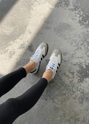 Жіночі кросівки в стилі adidas samba white/black (світла підошва).7 фото