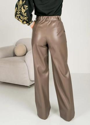 Женские брюки палаццо " симона", ткань эко-кожа на замше, р-р  42,44,46,48,50,52,54 темн.беж3 фото