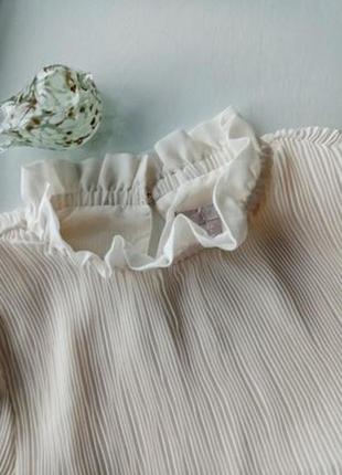 Белая блузка с воротником стойкой блуза плиссе от h&m