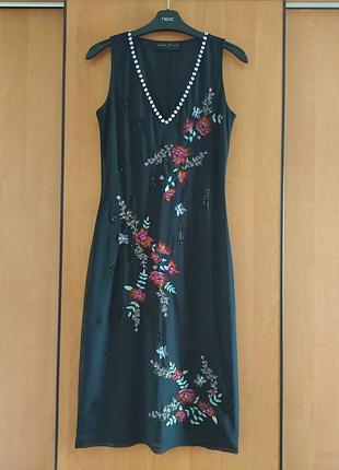 Меди-платье футляр karen millen с вышивкой