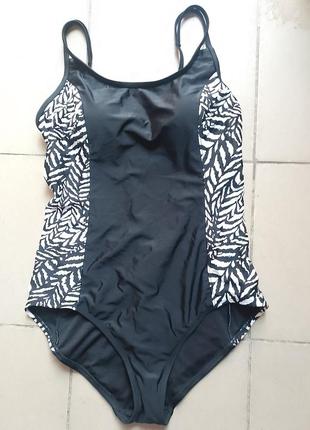 Сдельный слитный цельный купальник р.50-52