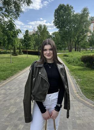 Шкіряна куртка від zara