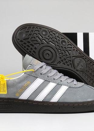 Чоловічі кросівки  adidas munchen  сірі з білим