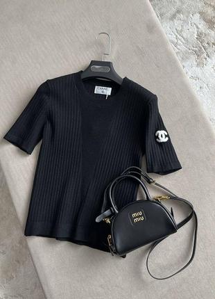 Майка американка в стиле chanel черная белая
