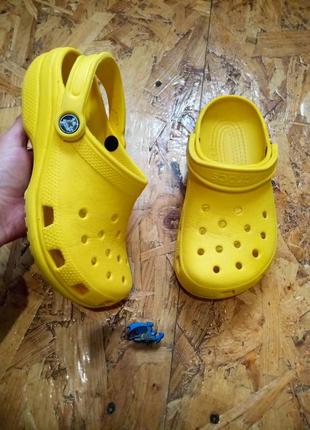 Шлепанцы crocs j4 j6