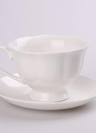 Чашка чайна з порцеляни 200мл з порцеляновим блюдцем кухоль для чаю з кришкою1 фото